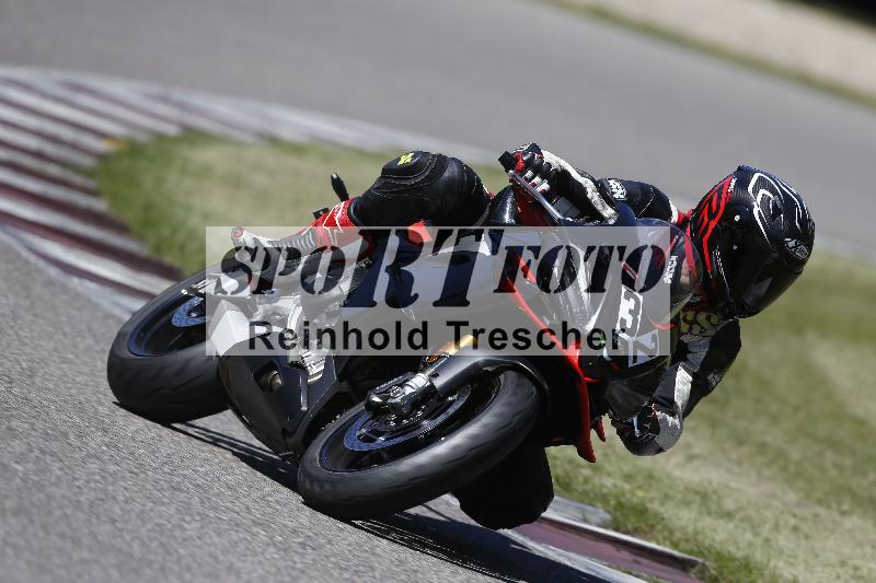 /15 22.05.2026  Plüss Moto Sport  Discover the Bike ADR /Gruppe rot - Race 3/32